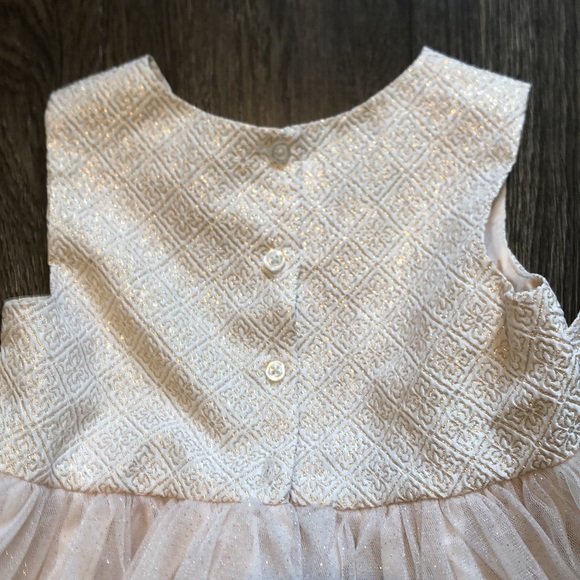 Sparkly beige formal dress size 5 - Picture 8 of 9